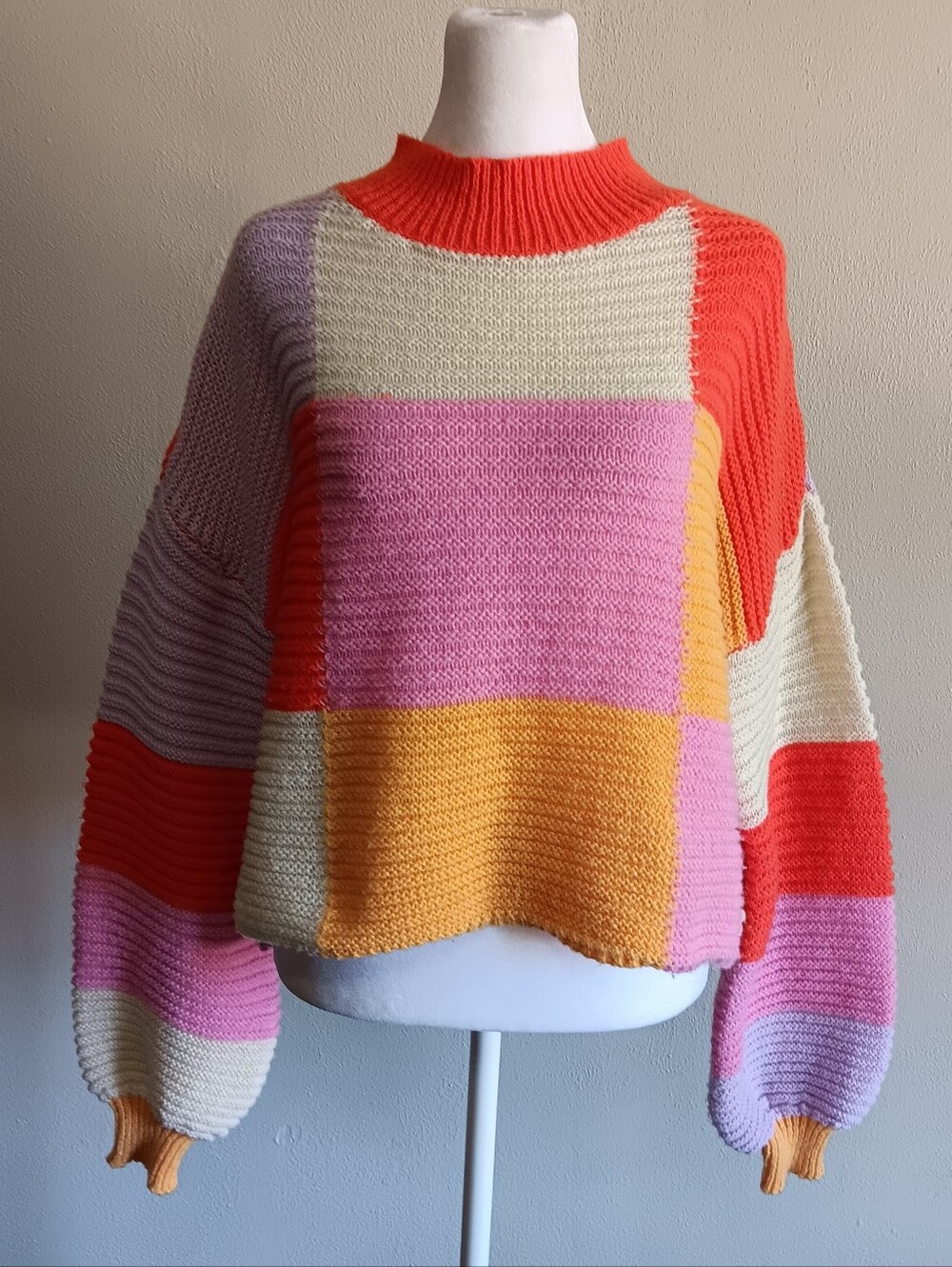 Boxy Knit Colorblock Crewneck Sweater in Coral, Pink & Yellow, Size Medium